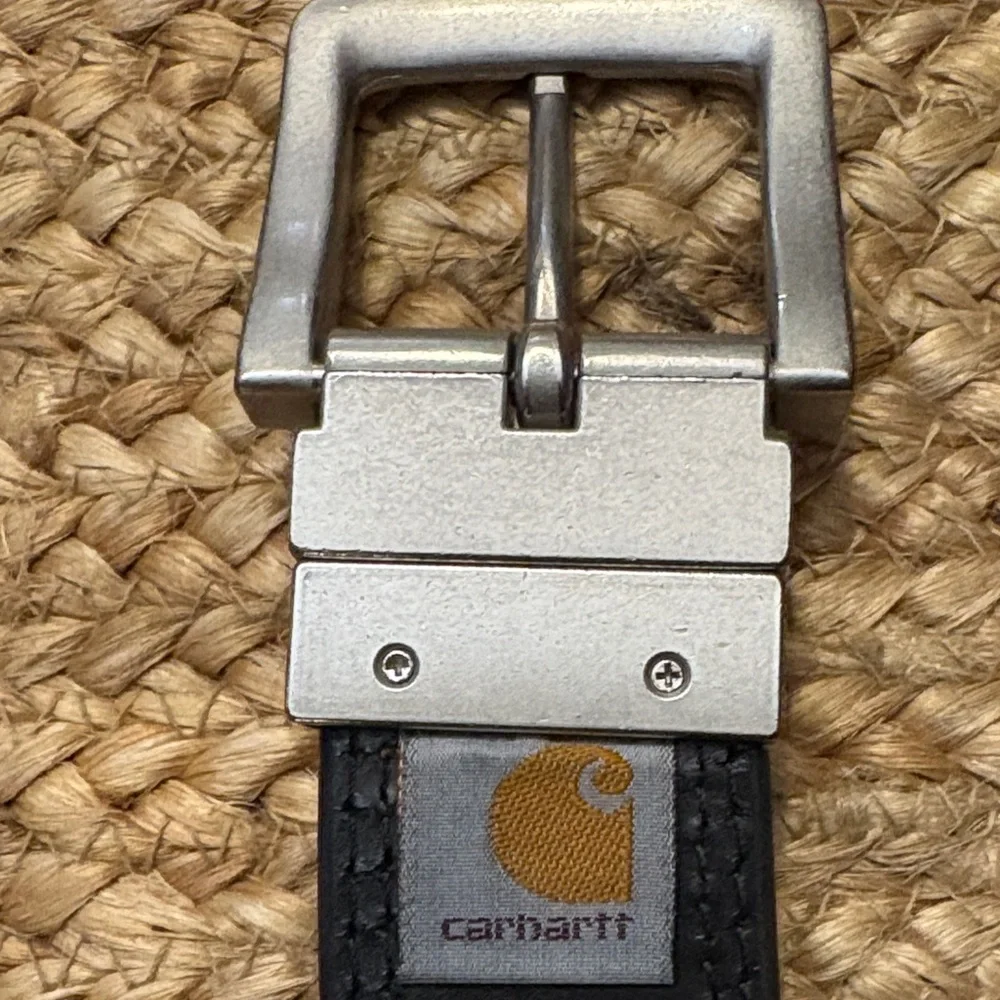 Carhartt Men's Dark Brown/ Black Reversible Leather Belt